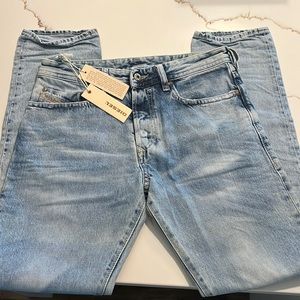 New with tags Diesel Industry jeans 28 X 30 Italy
